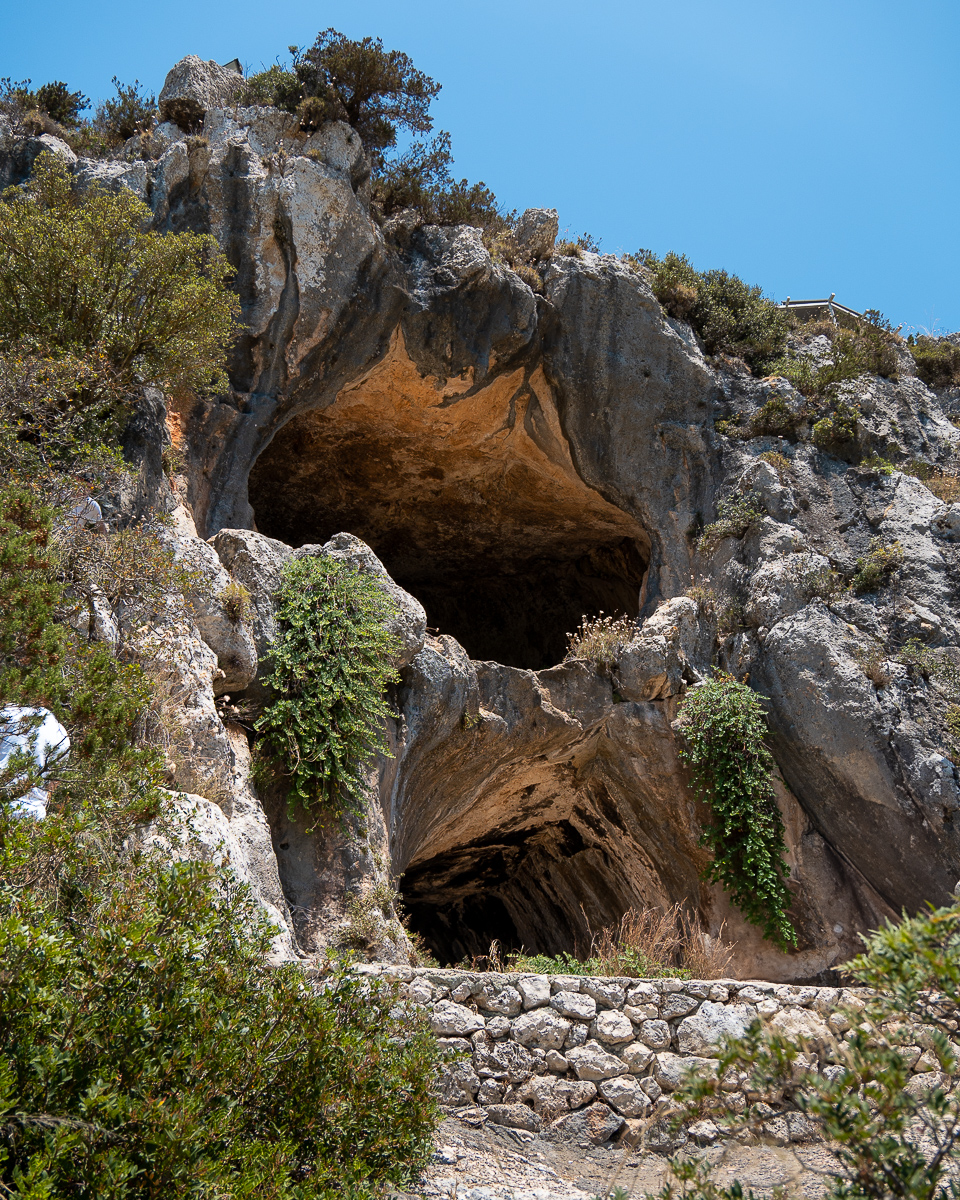Cave Damianos